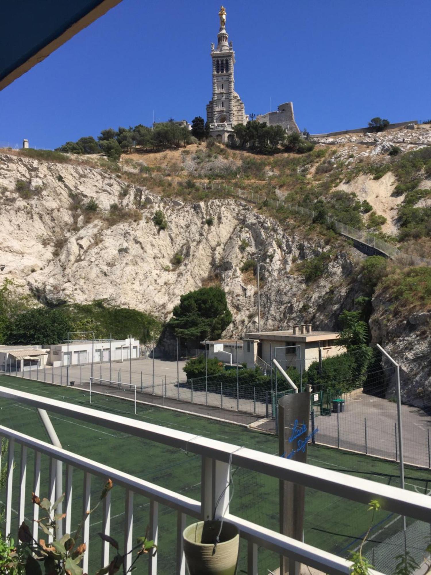 Superbe T3 Au Pieds De Notre Dame De La Garde Lägenhet Marseille Exteriör bild